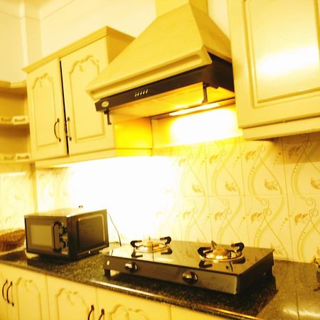 Hotel Jj Inn Kochi Exteriér fotografie